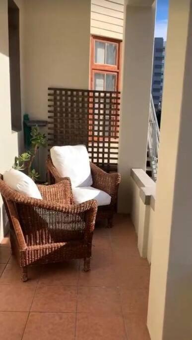 קייפטאון 1-Bedroom Sea Point Gem - Perfect Location! מראה חיצוני תמונה